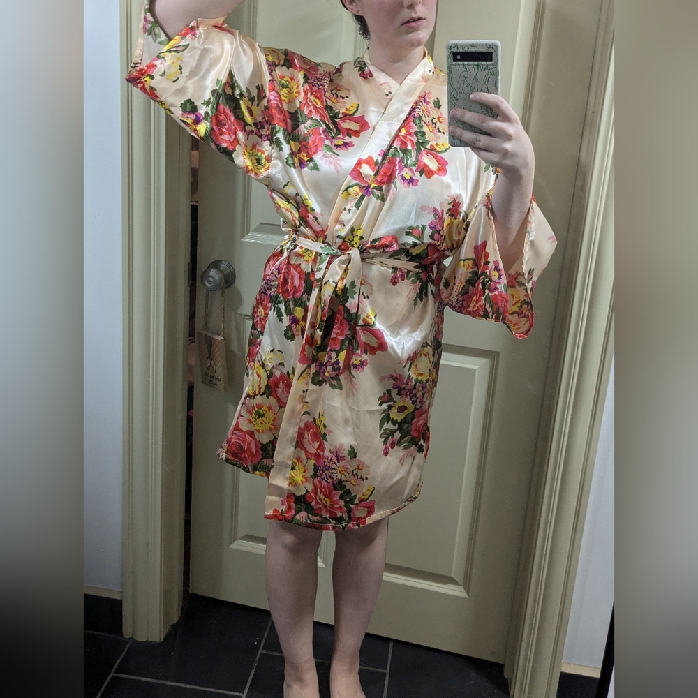 FINAL PRICE Floral robe